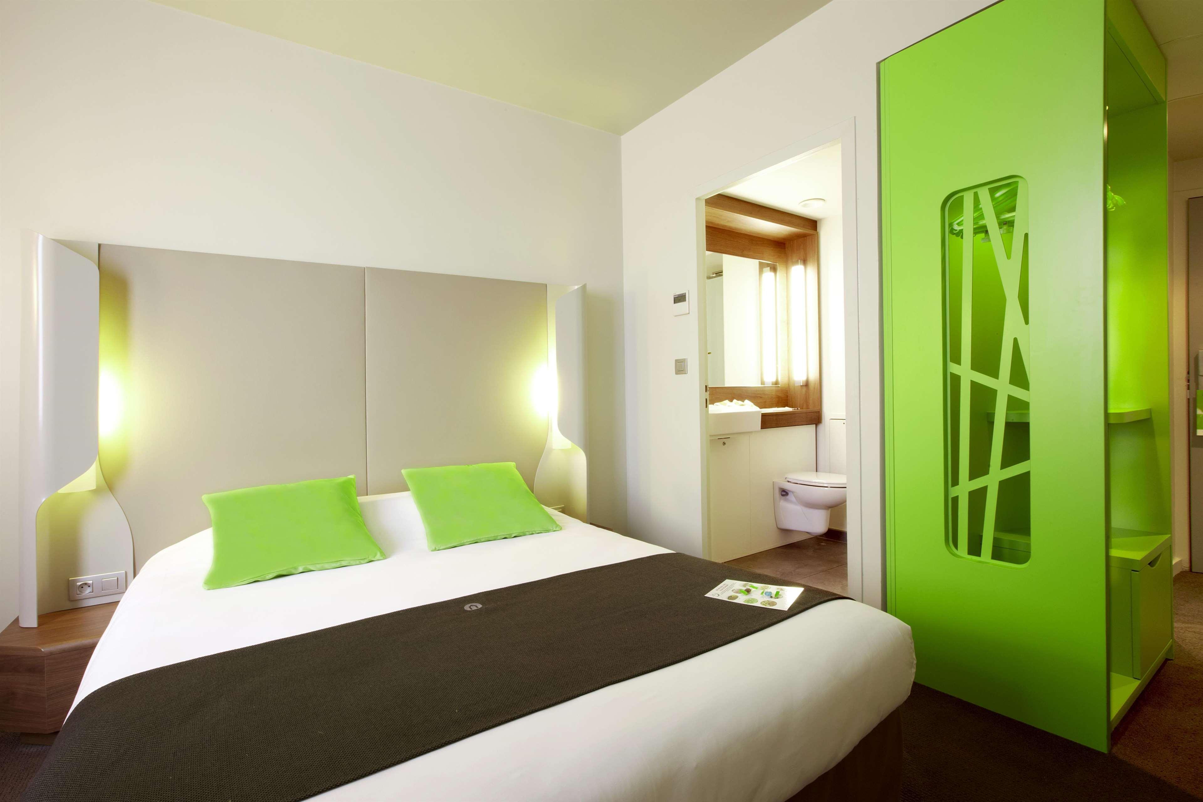 Campanile Carcassonne Est - La Cite Hotel Cameră foto